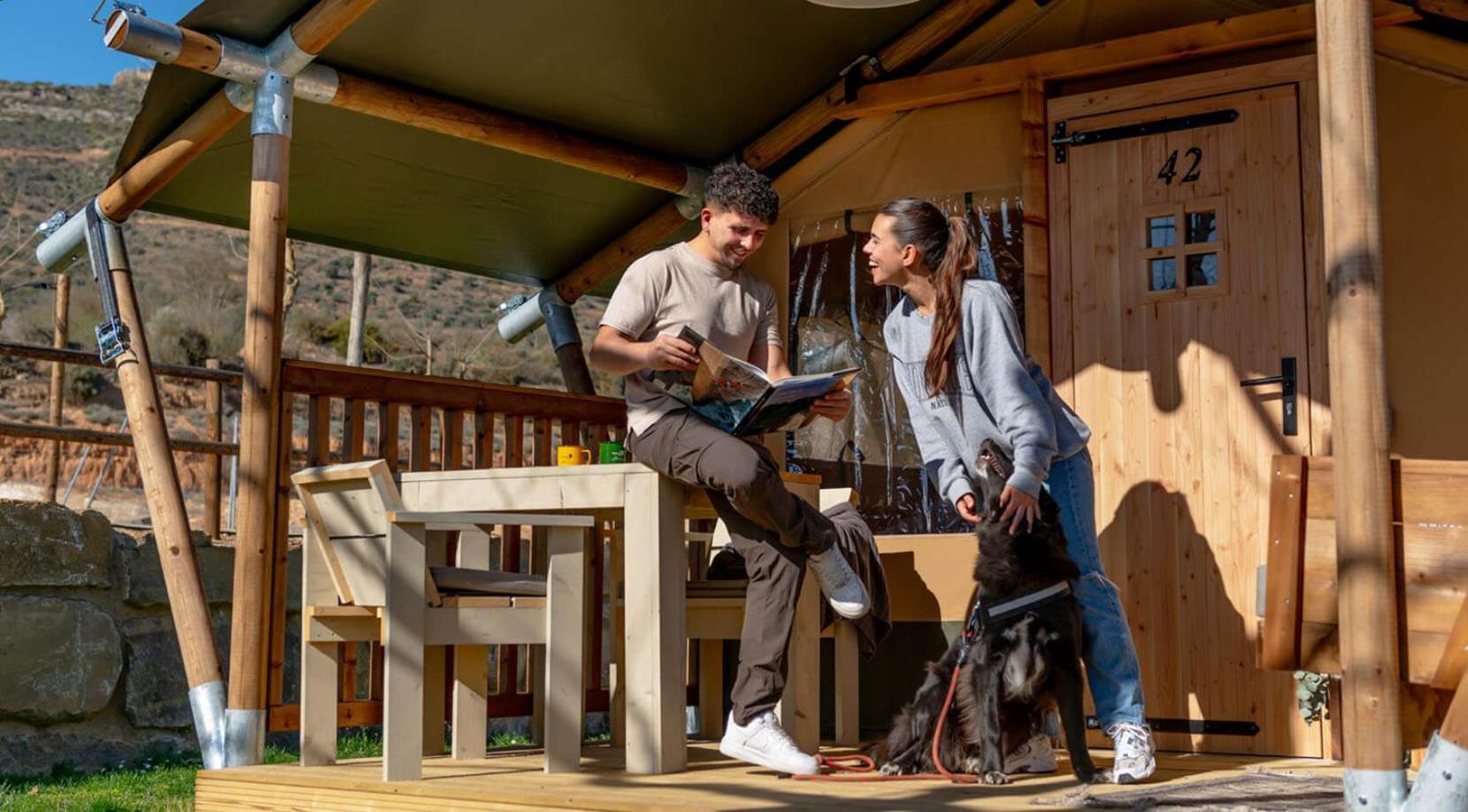 La Noguera Camping Sant Llorenç de Montgai Exteriör bild