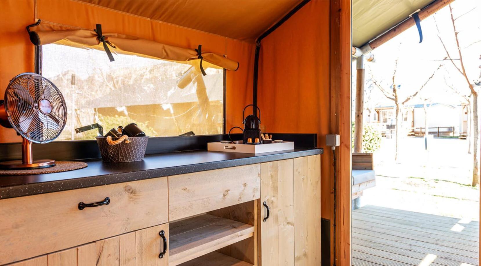 La Noguera Camping Sant Llorenç de Montgai Exteriör bild