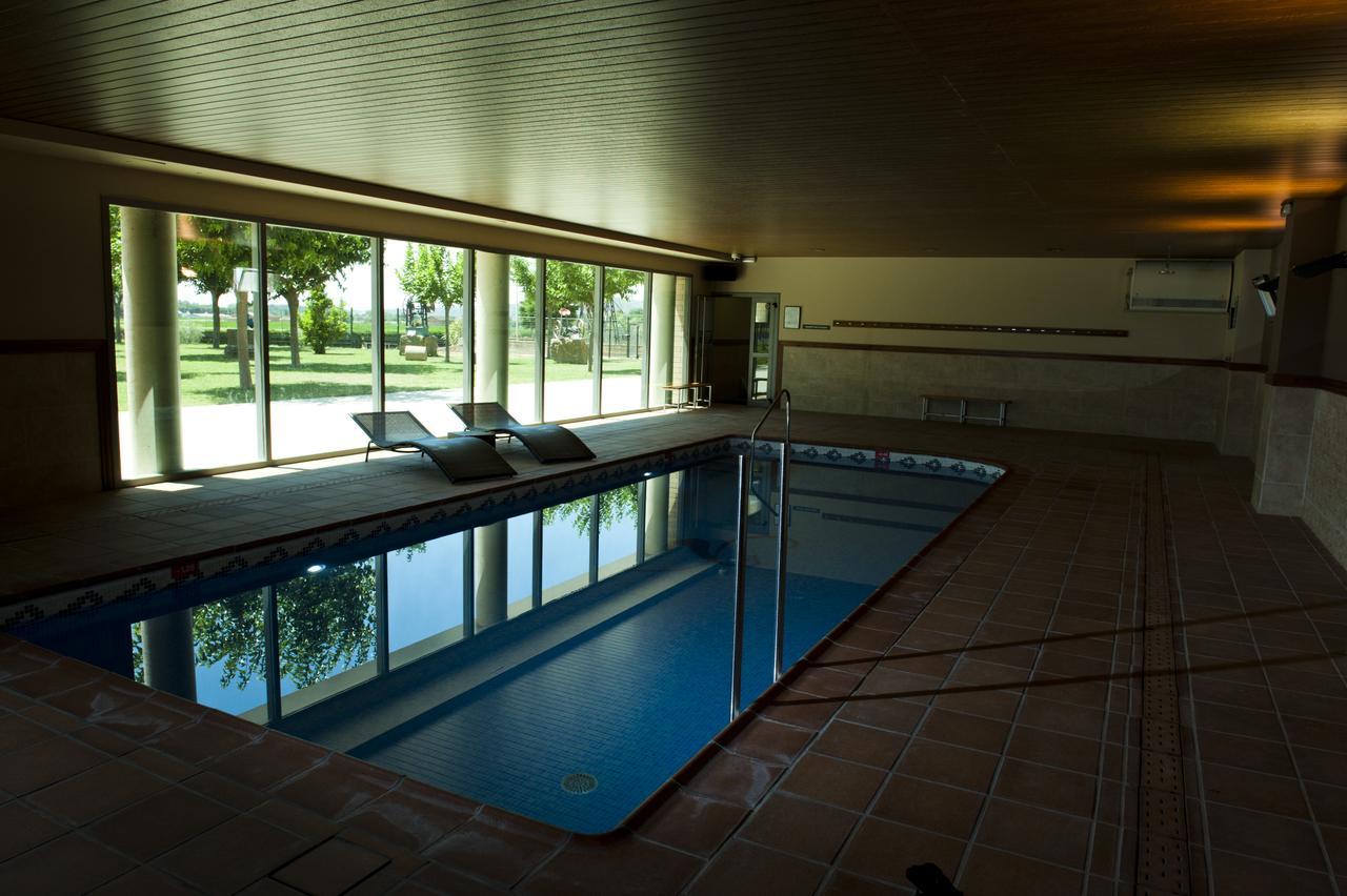 La Noguera Camping Sant Llorenç de Montgai Exteriör bild